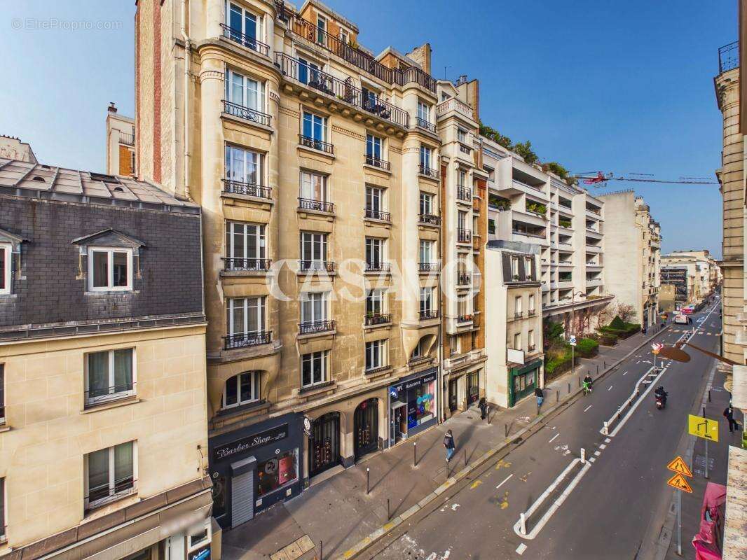 Appartement à PARIS-6E
