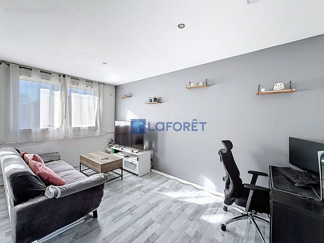 Appartement à RIS-ORANGIS