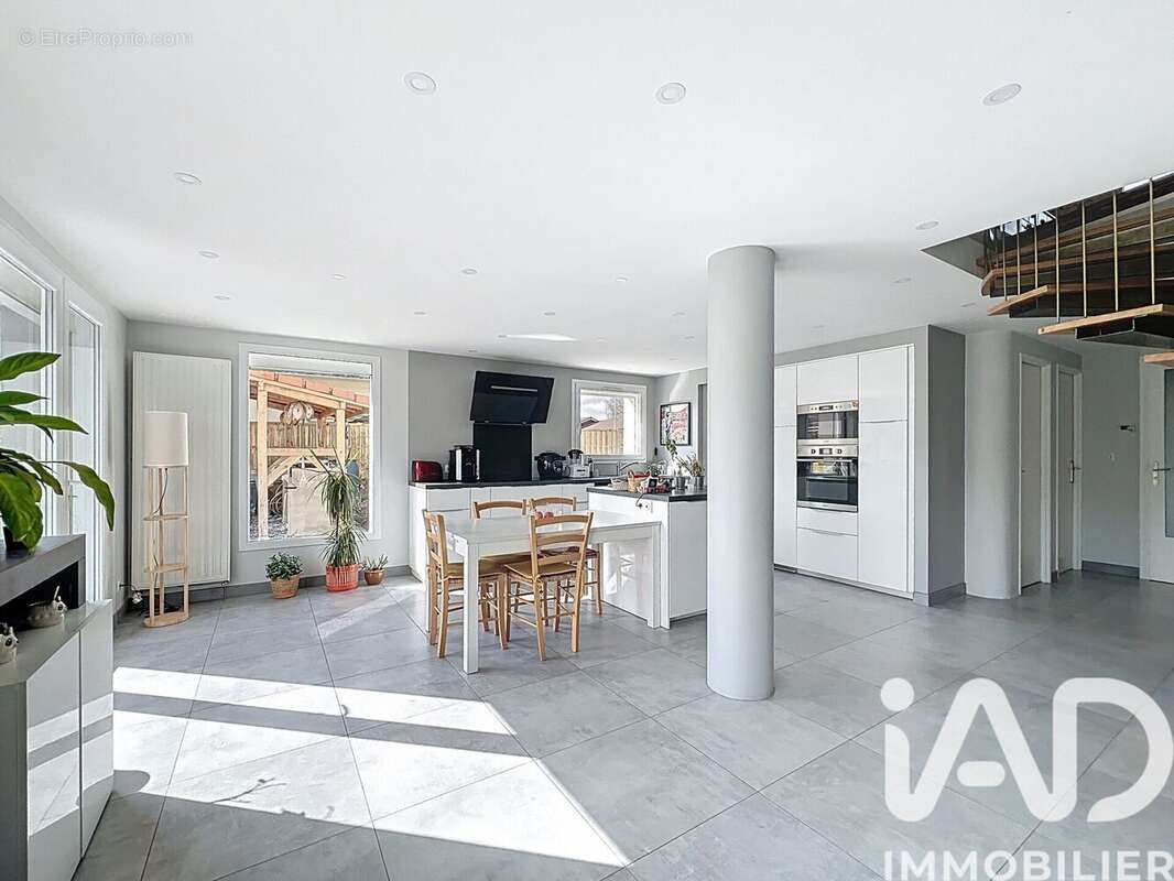 Photo 2 - Maison à CHADRAC