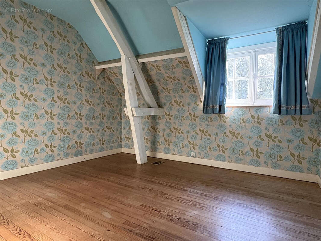 Maison à SAINT-GERMAIN-LE-VIEUX