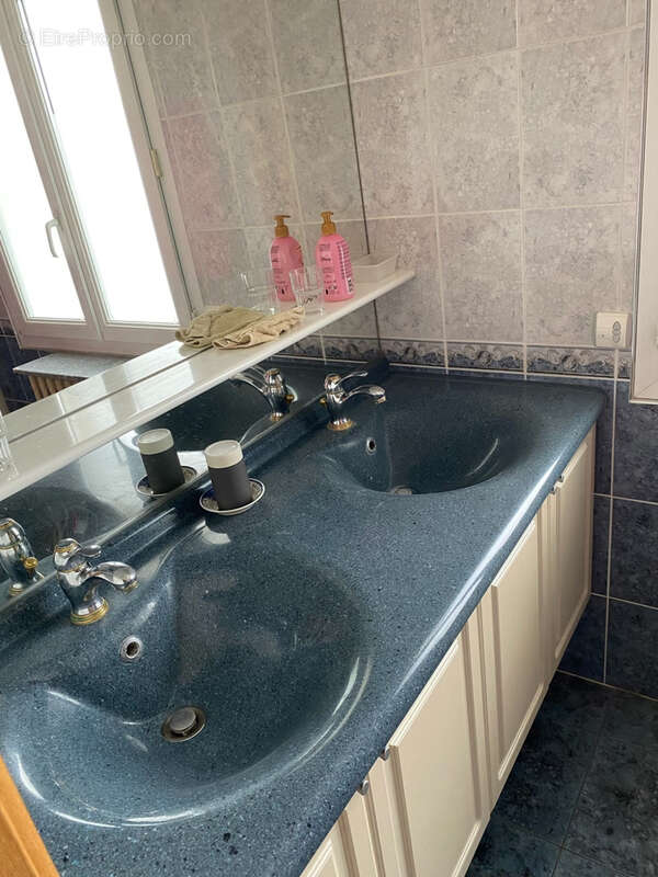 Maison à LES MUREAUX