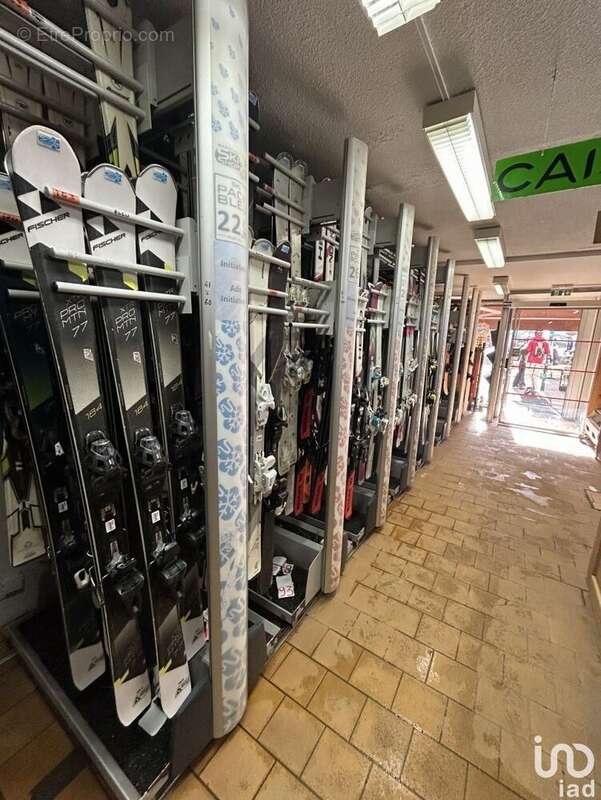 Photo 2 - Commerce à BEOST