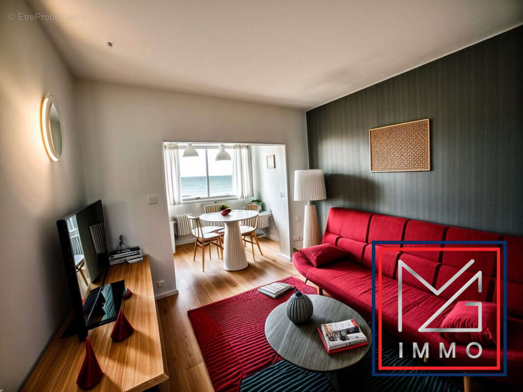 Appartement à SIX-FOURS-LES-PLAGES