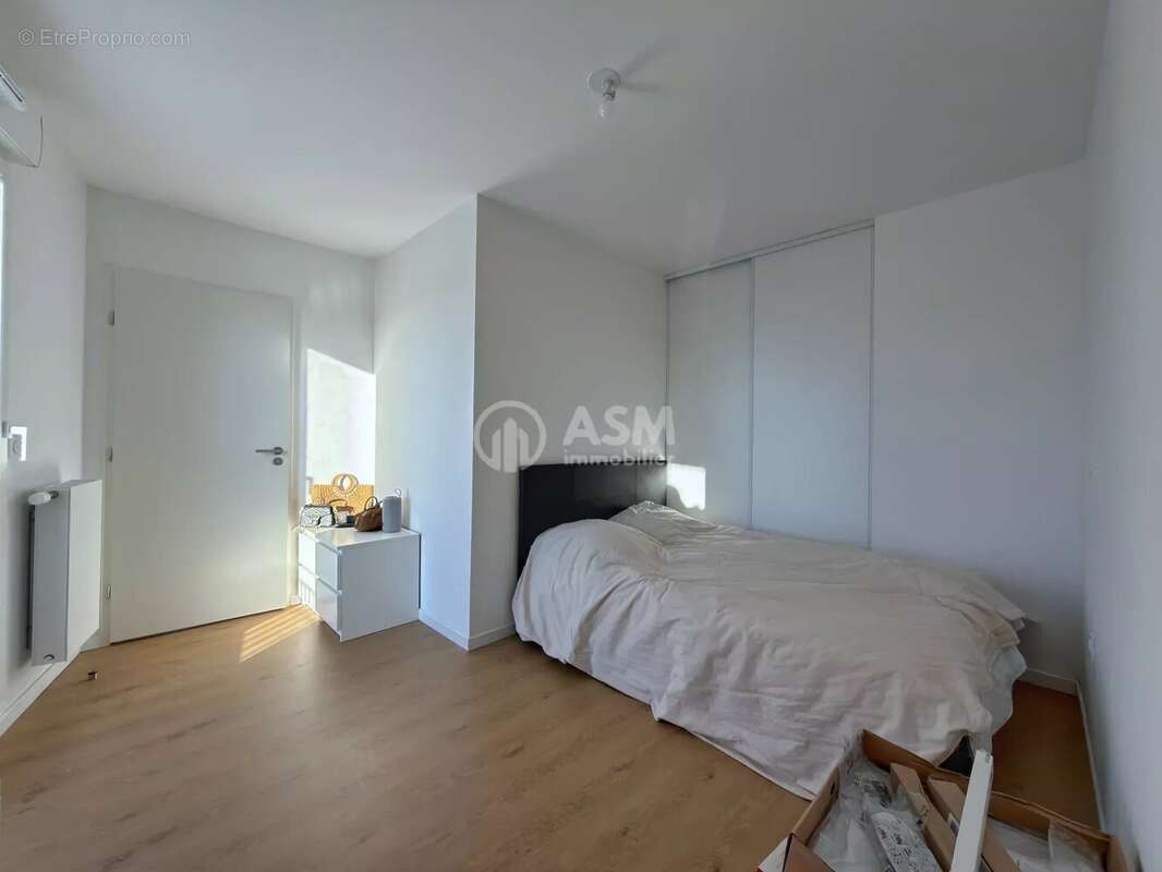 Appartement à ASNIERES-SUR-SEINE