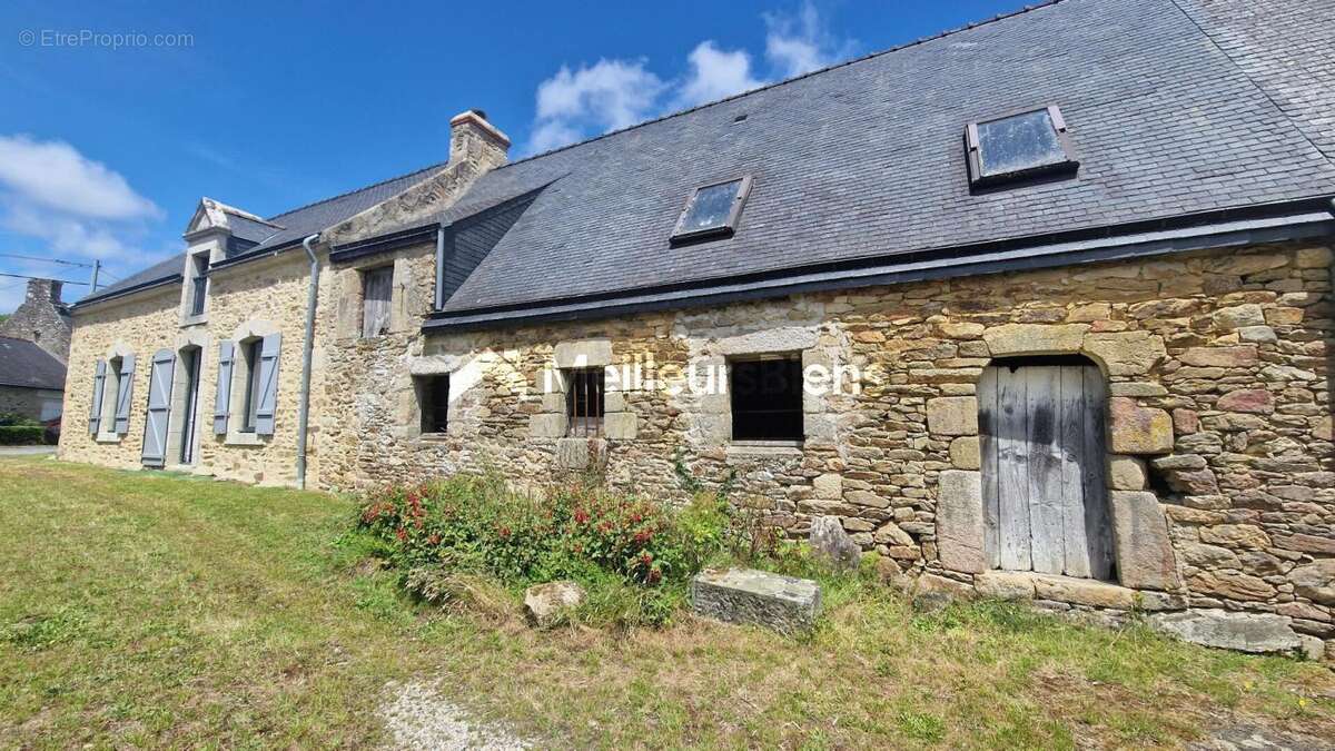 Maison à LANDEVANT