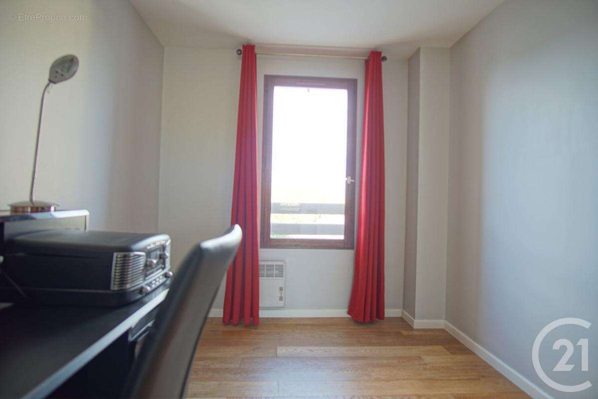 Maison à BONNEUIL-SUR-MARNE