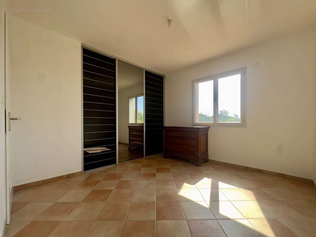 Maison T4 à Venerque avec grand garage de 85 m² - photo 4