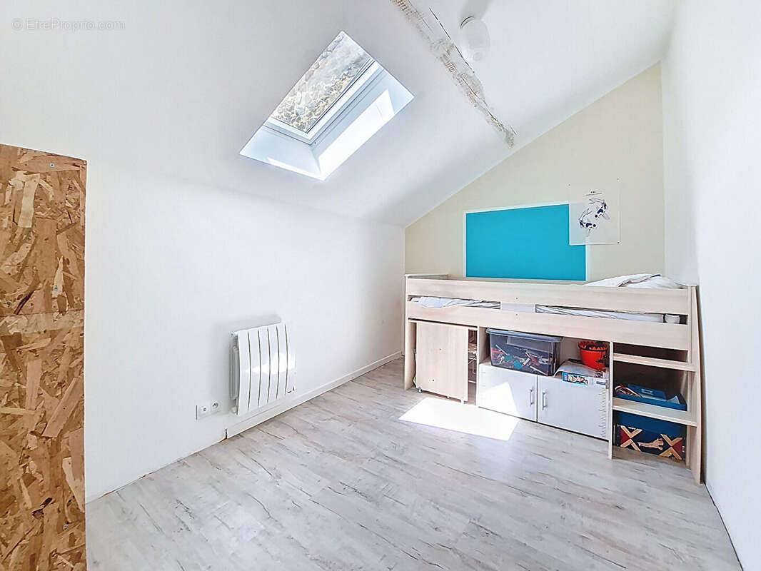 Maison à BELLEVILLE