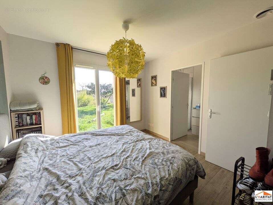 Maison à MONFERRAN-SAVES