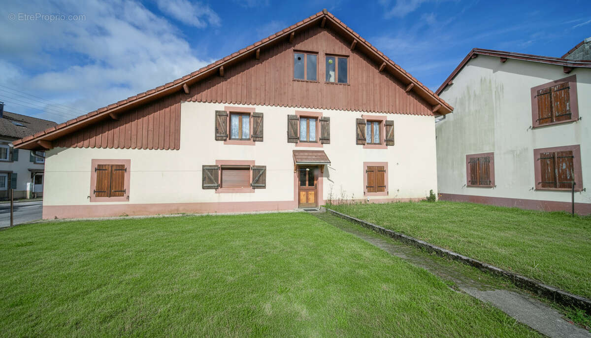Maison 6 chambres + dependances - photo 4