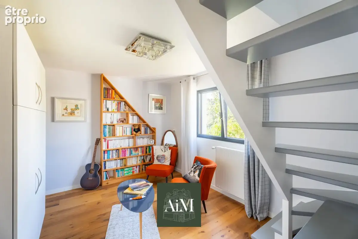 Maison rénovée 4 chambres à vendre à Vannes   Rive droite du port, à proximité du centre historique - photo 16