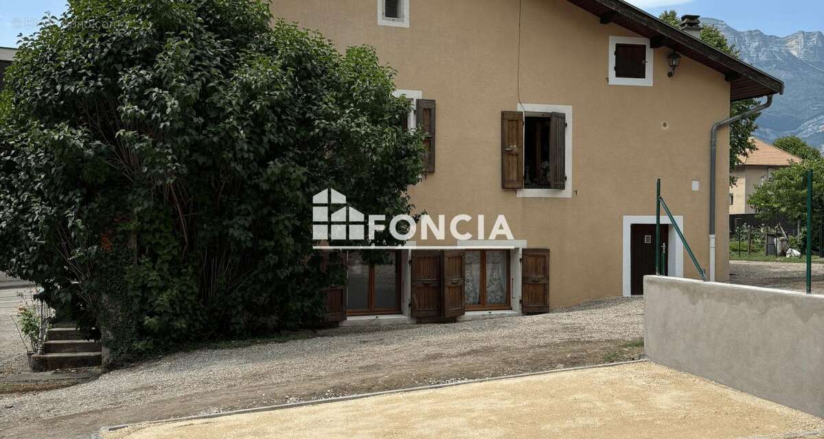 Appartement à VILLARD-BONNOT