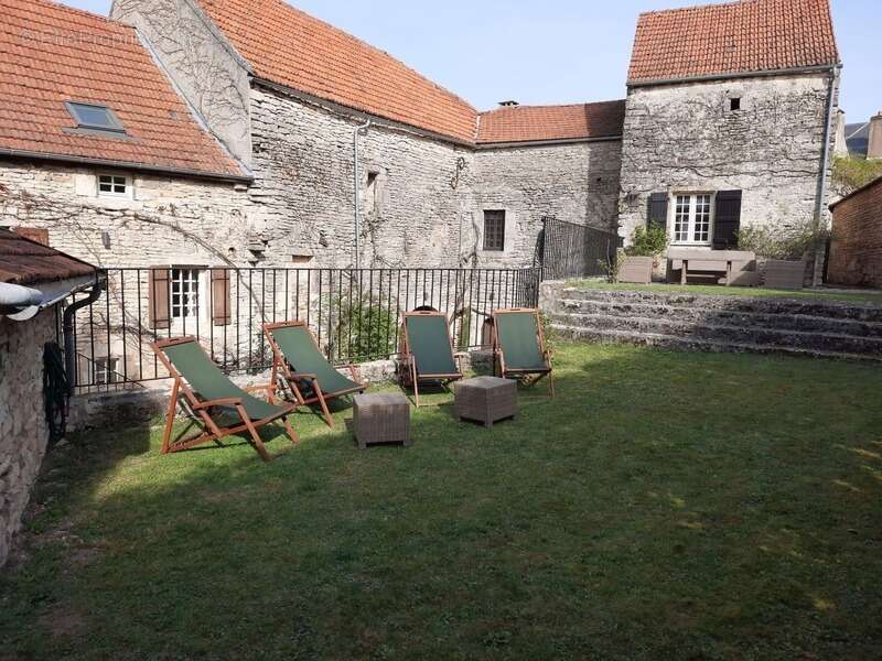 Propriété à vendre 10 pièces, Flavigny-sur-Ozerain (21) - photo 2