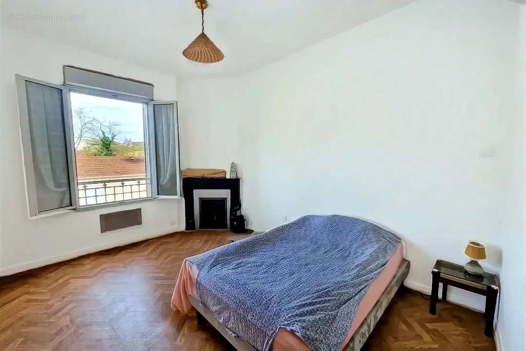 Appartement à NOISY-LE-SEC