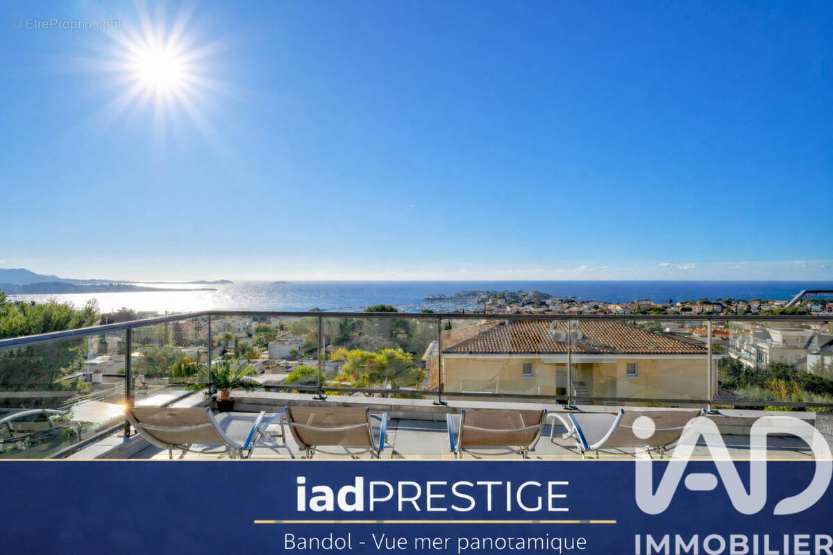 Photo 1 - Appartement à BANDOL