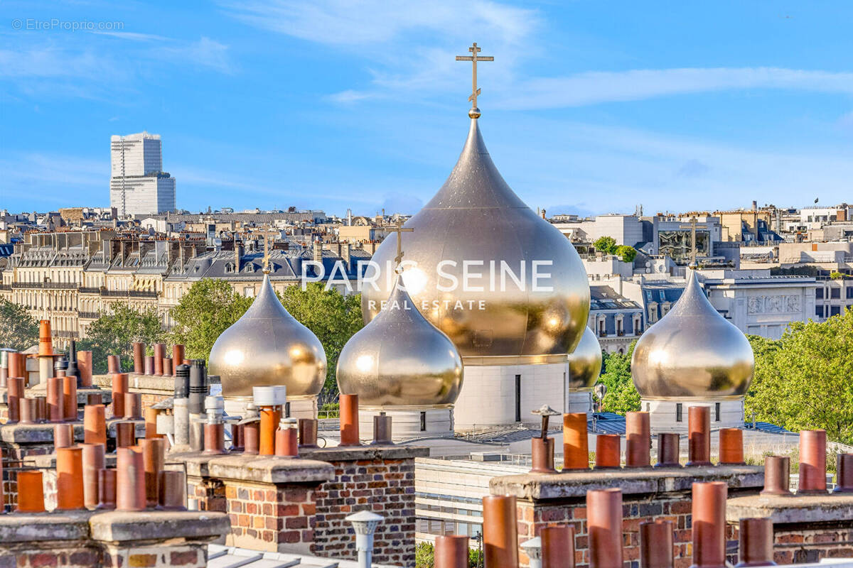 Appartement à PARIS-7E