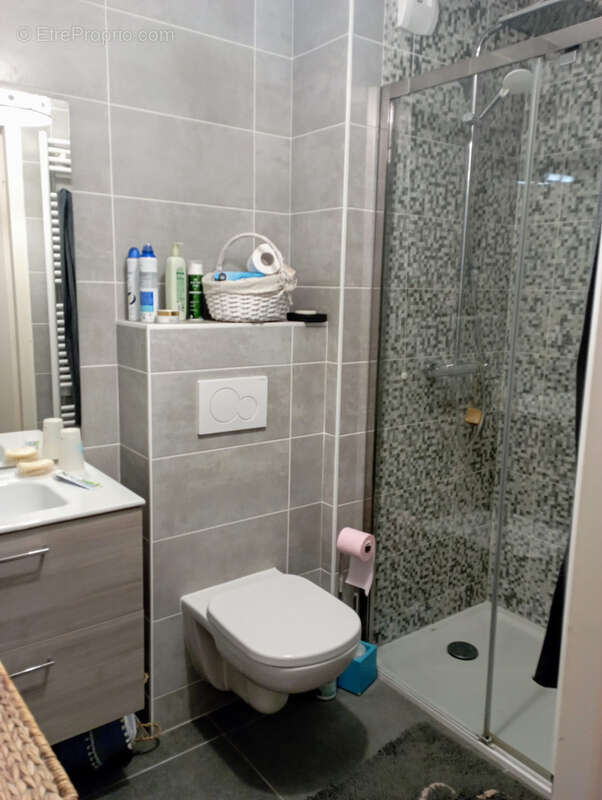 Appartement à VETRAZ-MONTHOUX