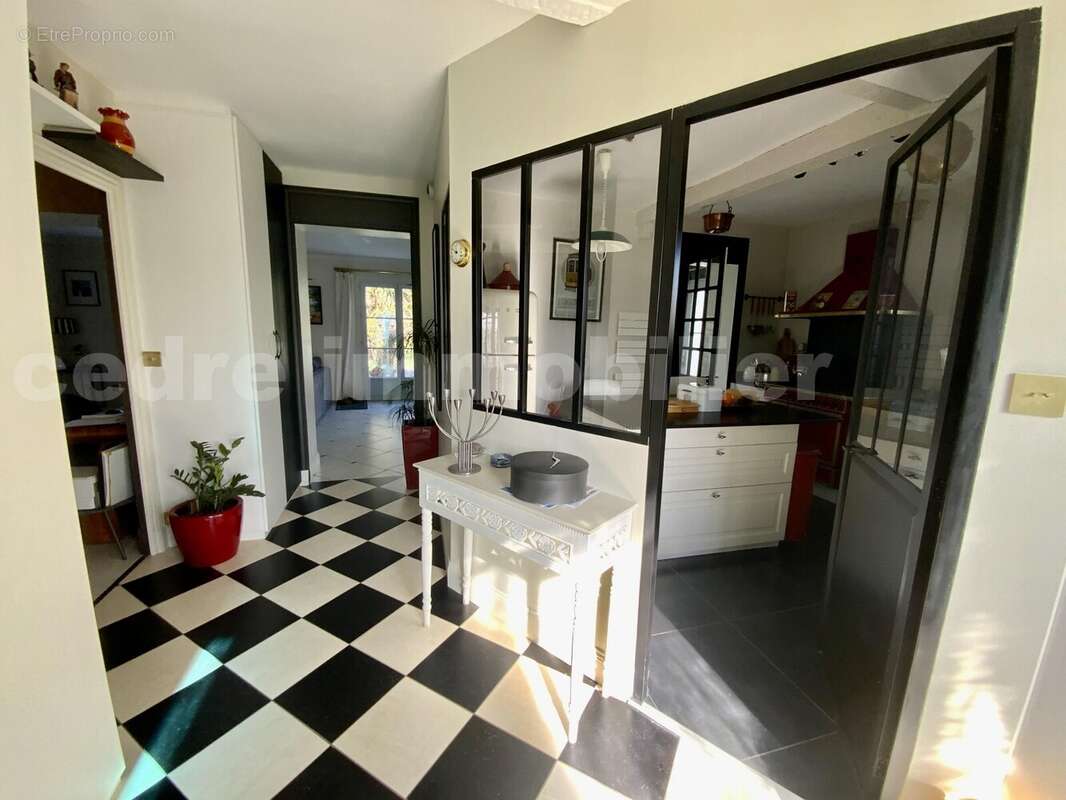 IMG_4828 - Maison à SAINT-PRYVE-SAINT-MESMIN