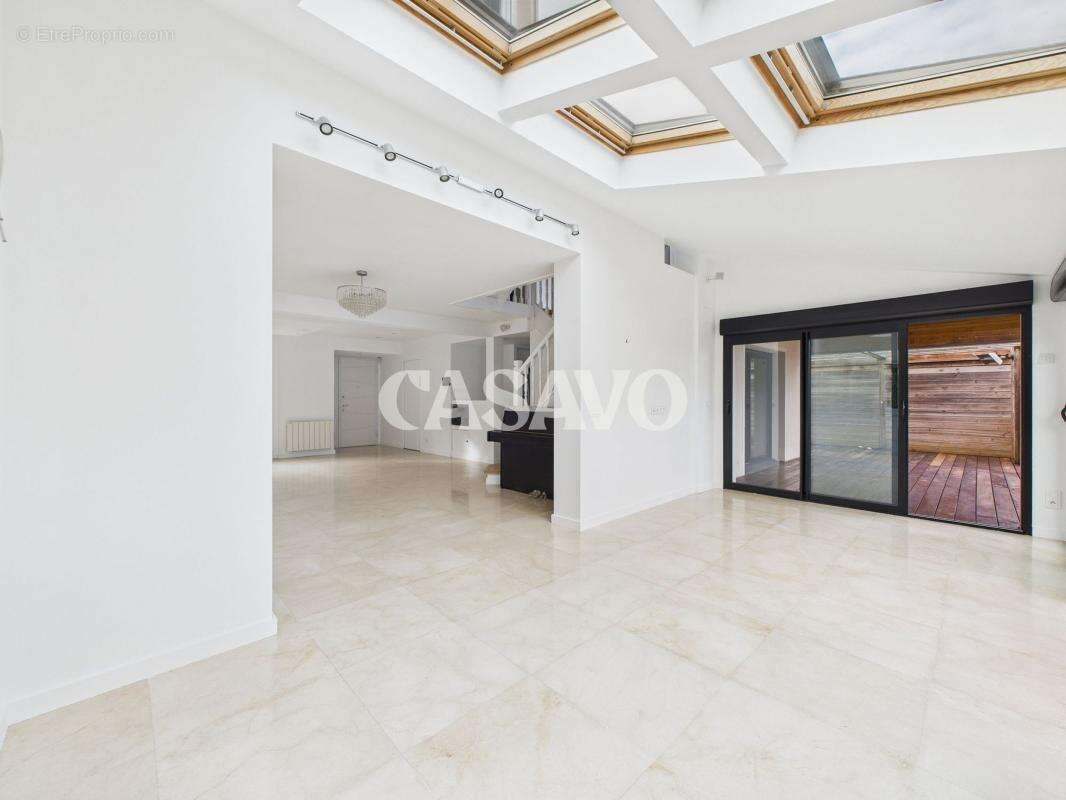 Maison à SAINT-BRICE-SOUS-FORET