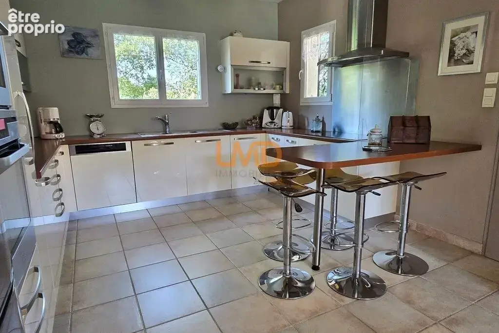 Belle propriété familiale avec piscine et vue sur le Luberon - photo 12