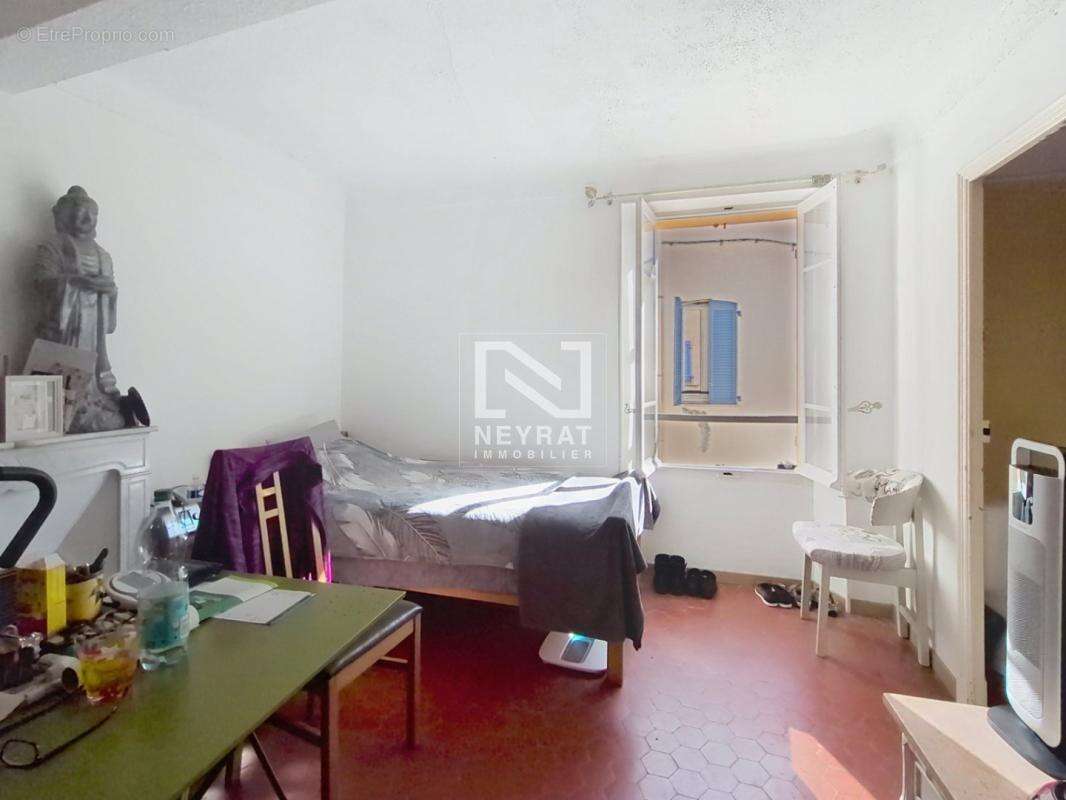 Tourrettes - investissement - maison de village - photo 4