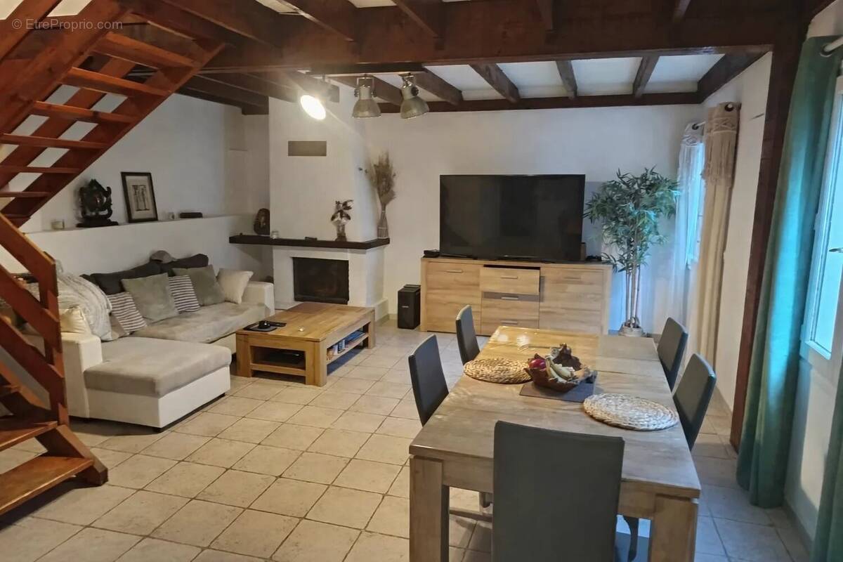 Maison à LA TRINITE
