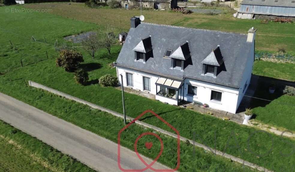 Maison à PONTIVY