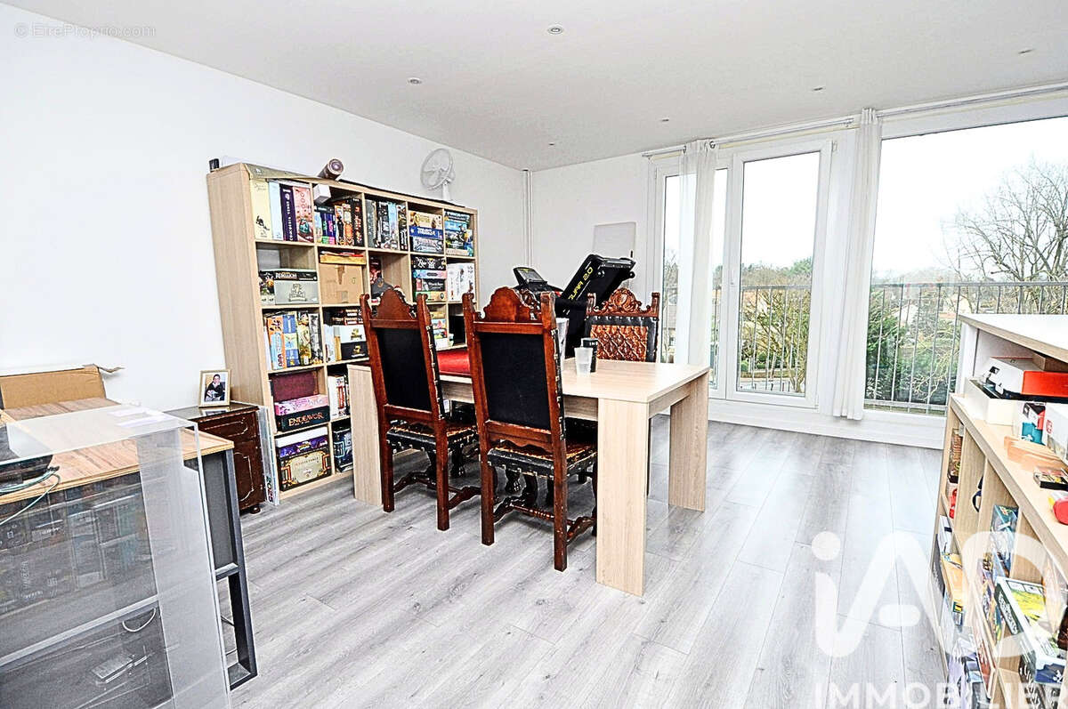 Photo 4 - Appartement à BRUYERES-LE-CHATEL
