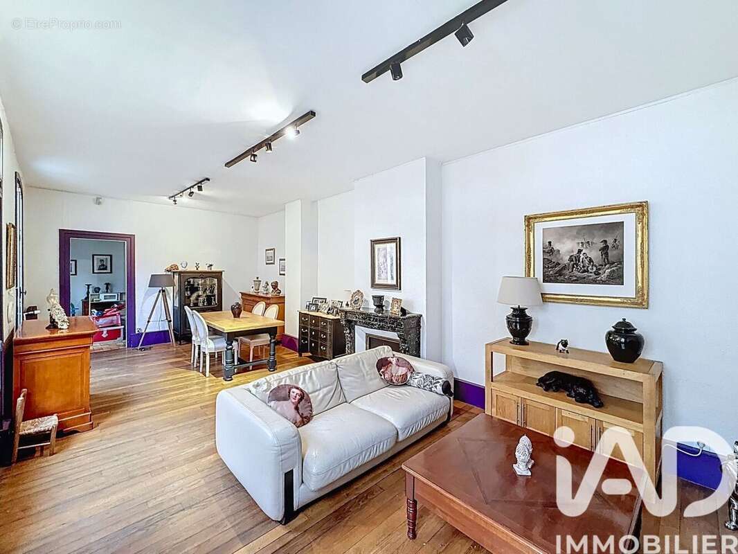 Photo 2 - Maison à MONTEREAU-FAULT-YONNE