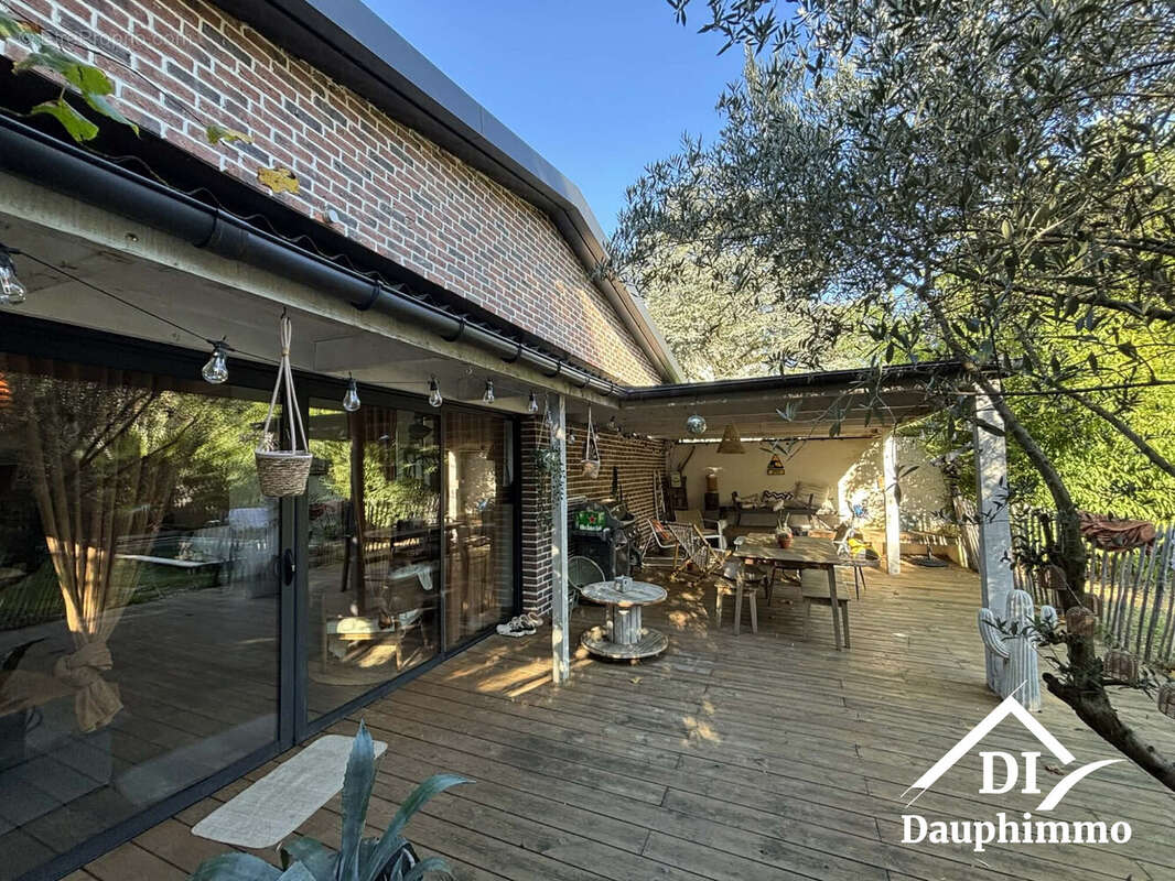 Maison à ROMANS-SUR-ISERE