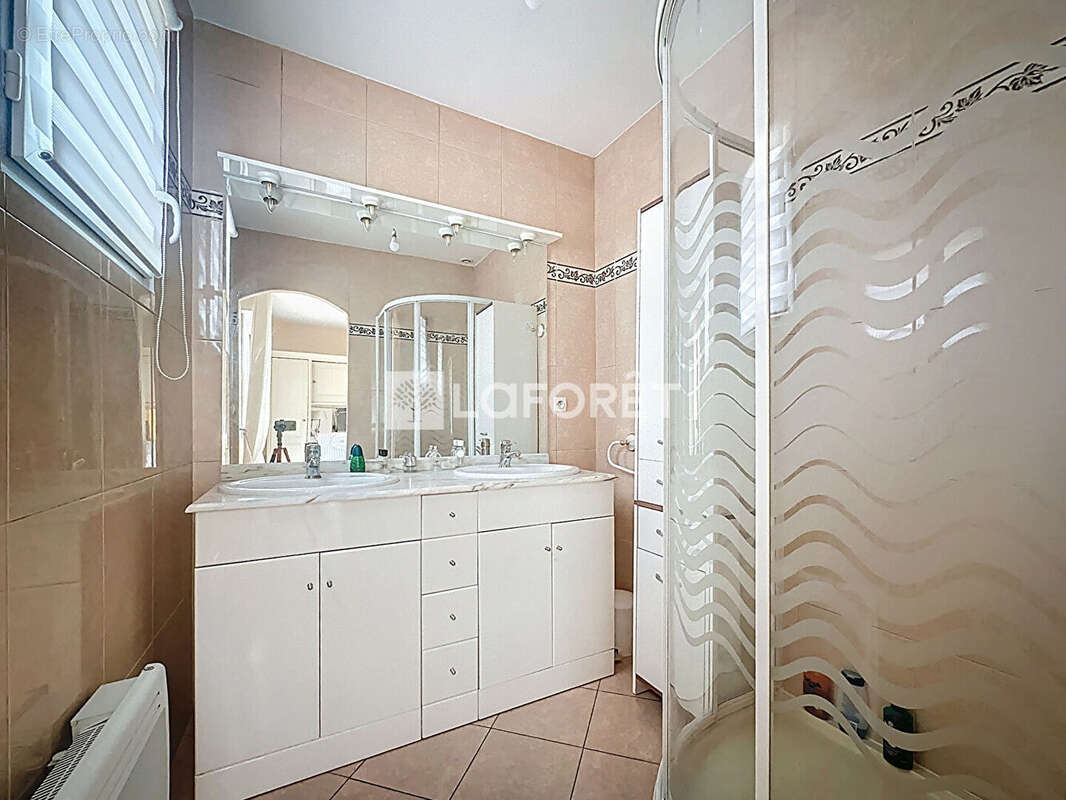 Maison à LE PLESSIS-TREVISE