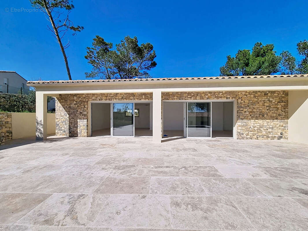 Maison à NIMES