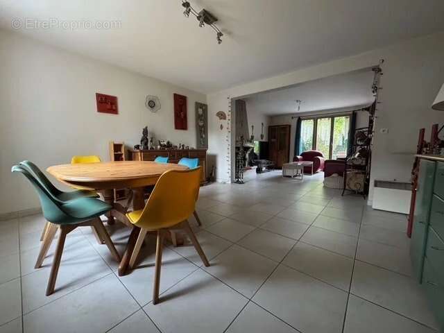 Maison à LE PLESSIS-TREVISE