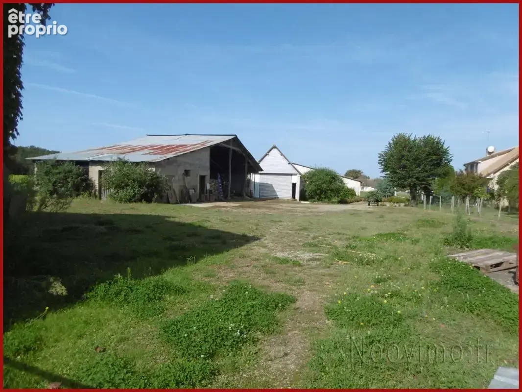 maison au calme avec 5 hectares. 5 ch. 700 m2 de dépendances - photo 11