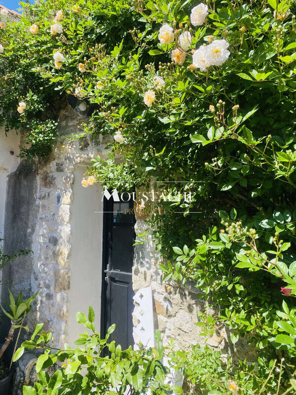 Maison à MORNAC-SUR-SEUDRE