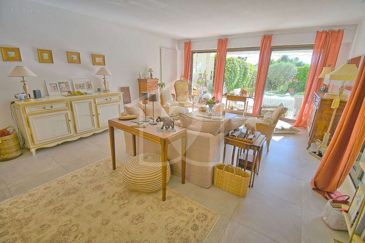 Appartement à ANTIBES