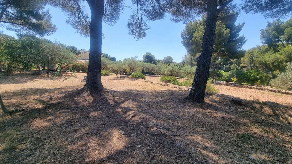 LA CIOTAT VUE MER   Quartier du Baguier   Propriété d'exception avec vue mer - photo 9