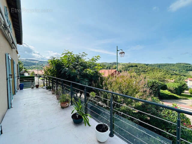 Maison à SAINT-PIERRE-LA-PALUD