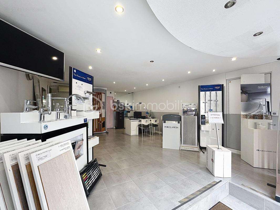 Commerce à PALAISEAU