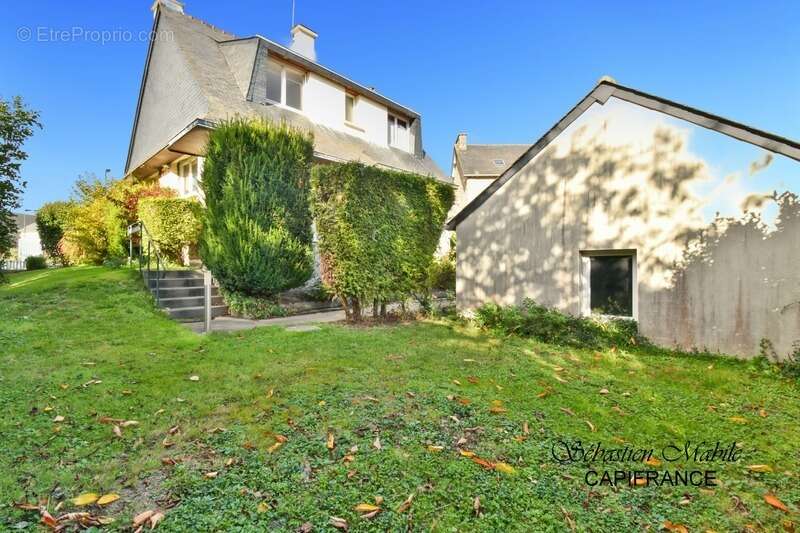 Maison à PLEINE-FOUGERES