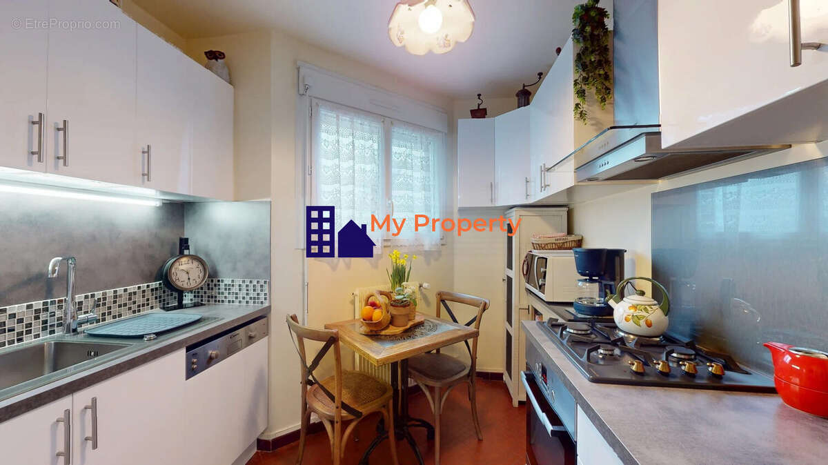 Appartement à HOUILLES