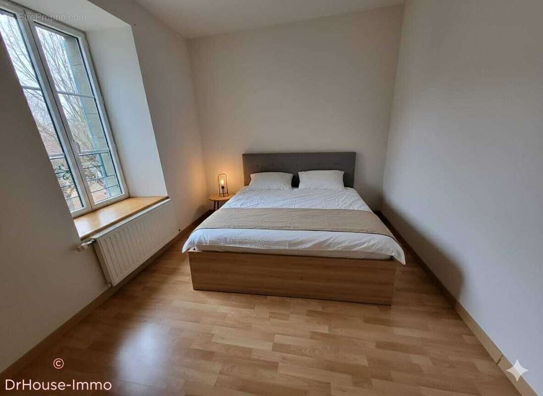 Appartement à ESPALY-SAINT-MARCEL