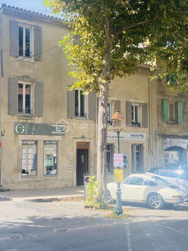 Commerce à SAINT-REMY-DE-PROVENCE