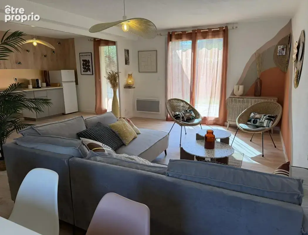 CARCASSONNE Résidence Di Castelli II maison rénovée et meublée avec 3 chambres jardin garage et piscine collective - photo 10