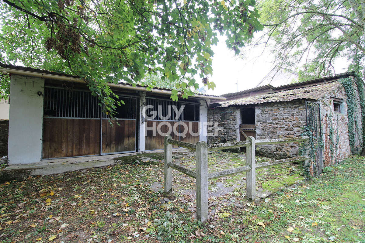 Maison à BRIE-COMTE-ROBERT