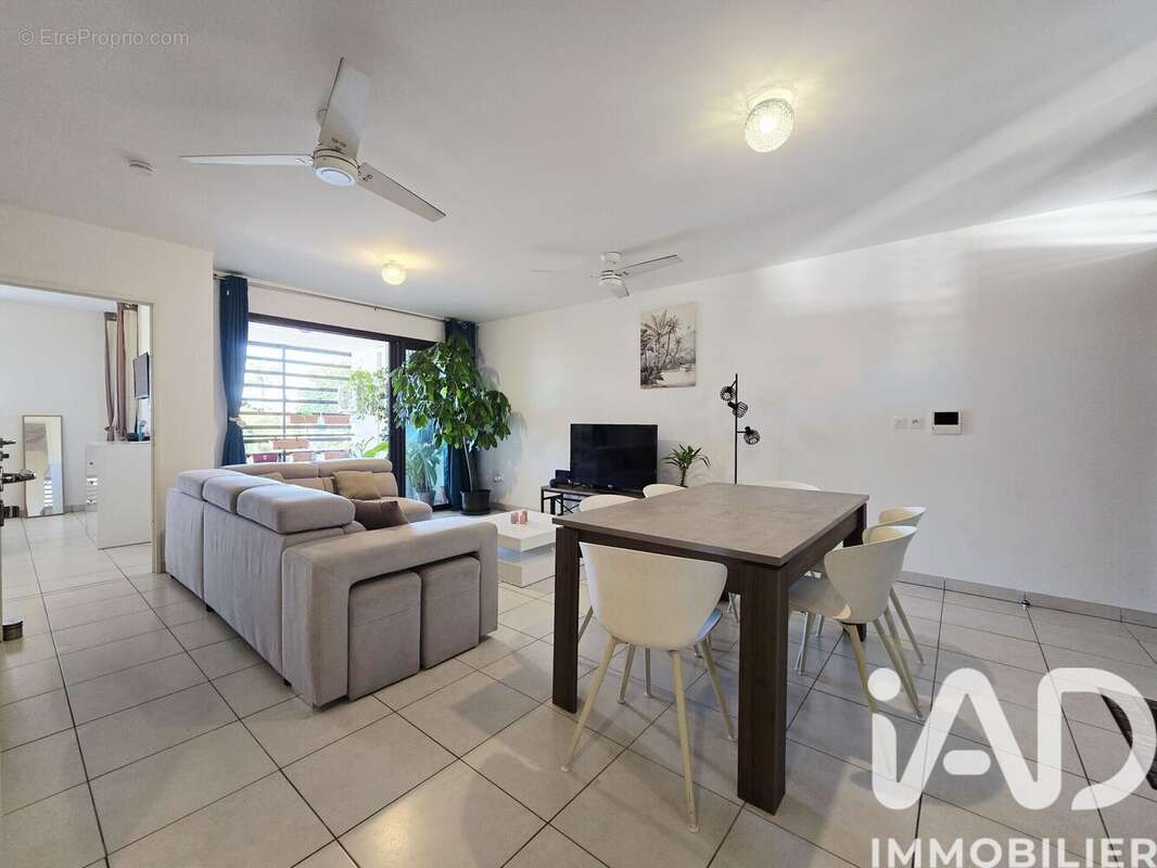 Photo 2 - Appartement à SAINT-PIERRE
