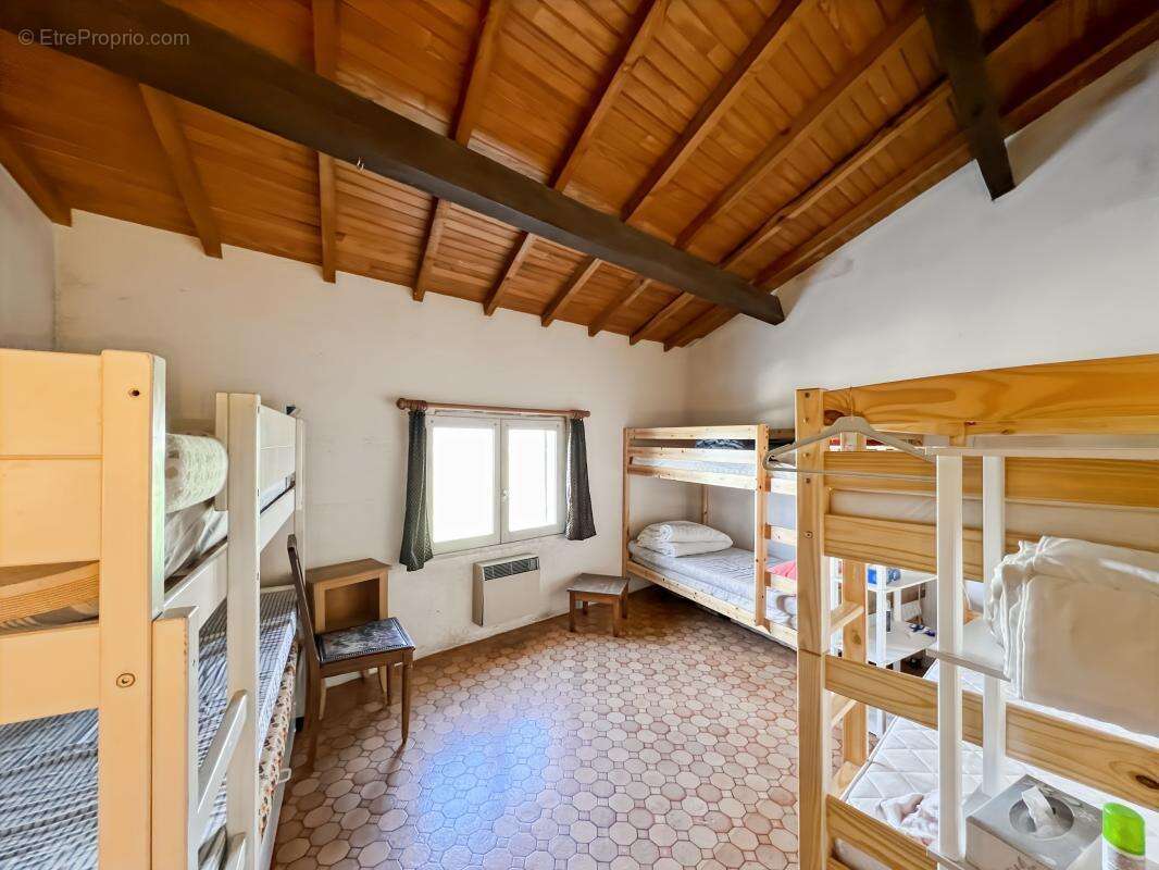 Maison à LIVRON-SUR-DROME