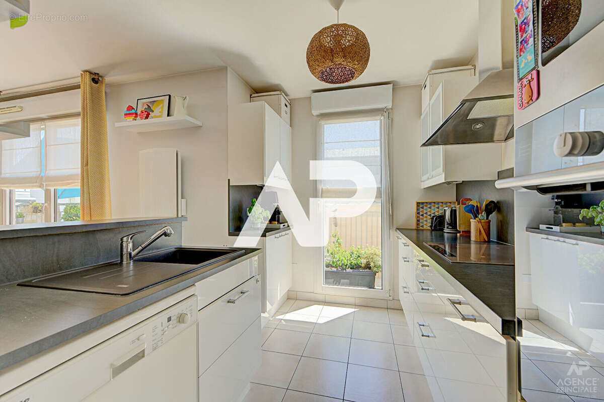 Appartement à RUEIL-MALMAISON