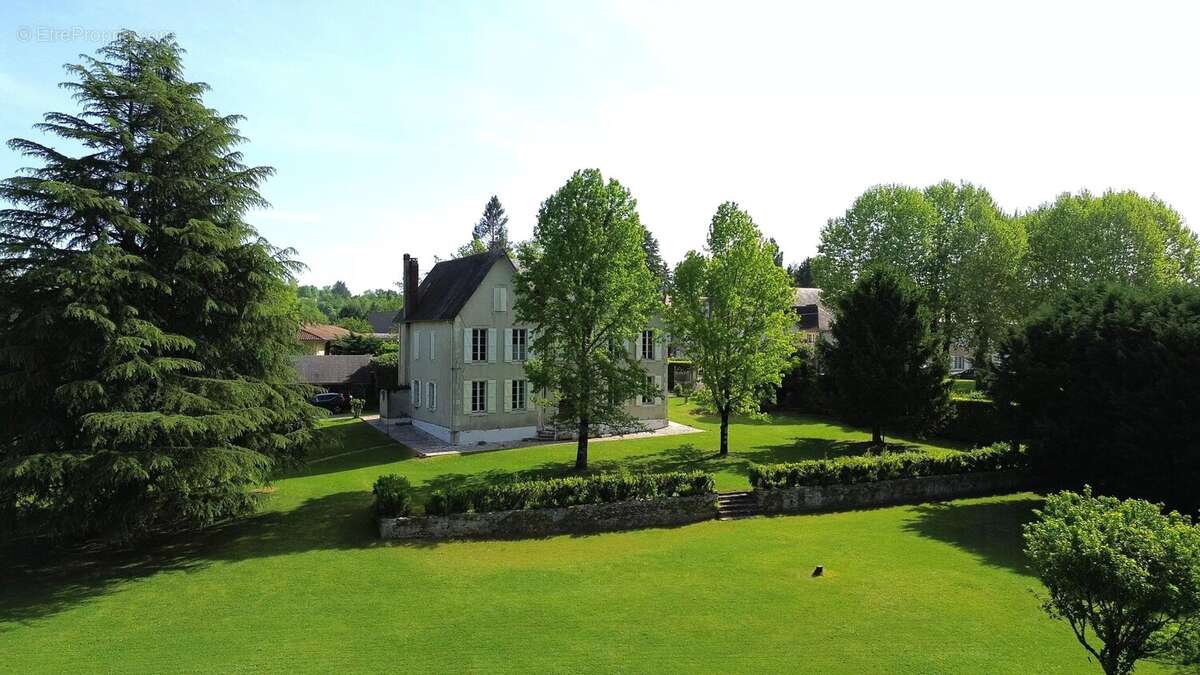 Maison à NAVARRENX