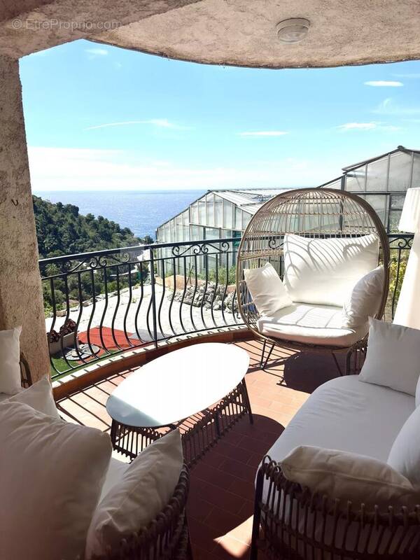 Appartement à EZE